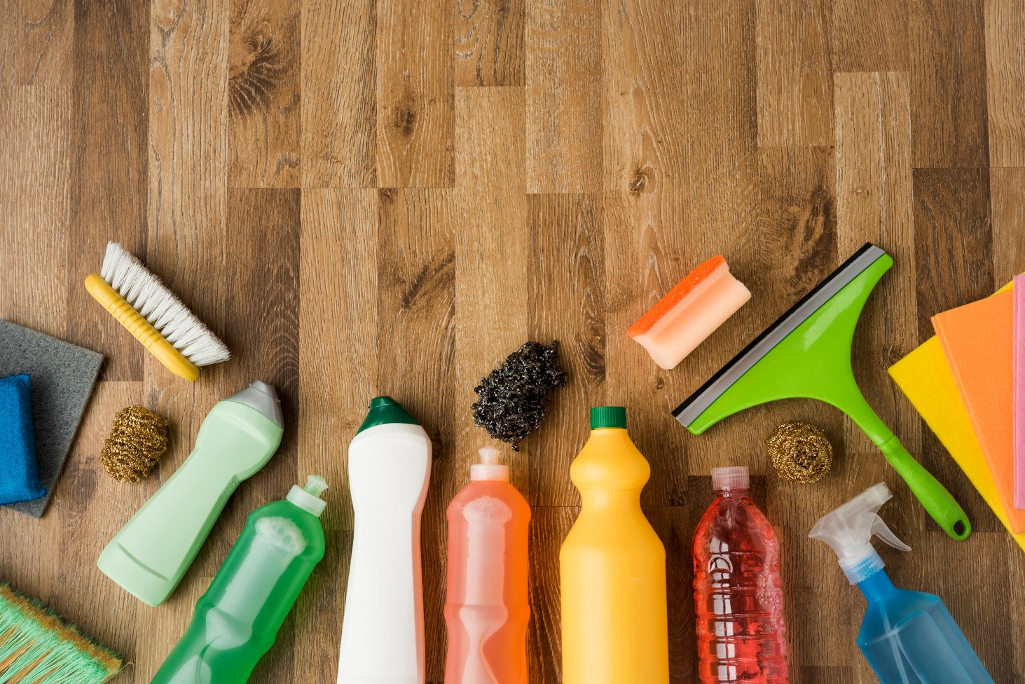 How to Choose the Right Cleaning Chemicals for Every Surface?
